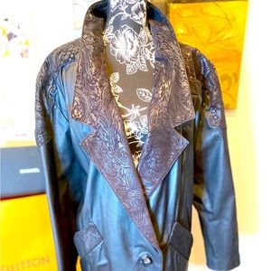 Leather Vintage 3/4 Jacket.
